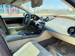 جاكوار XJ